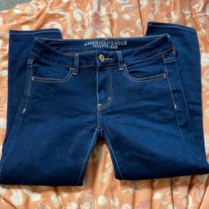American Eagle jegging crop